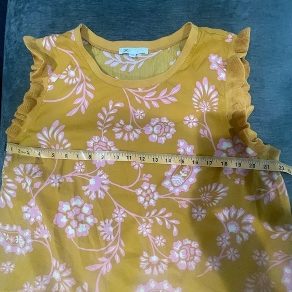 Dr 2 Yellow Floral Top with Ruffle Sleeves- Size XXL - Picture 9 of 11
